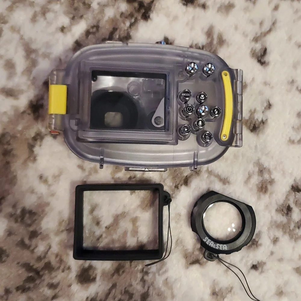 Sea & Sea Underwater Camera Lot